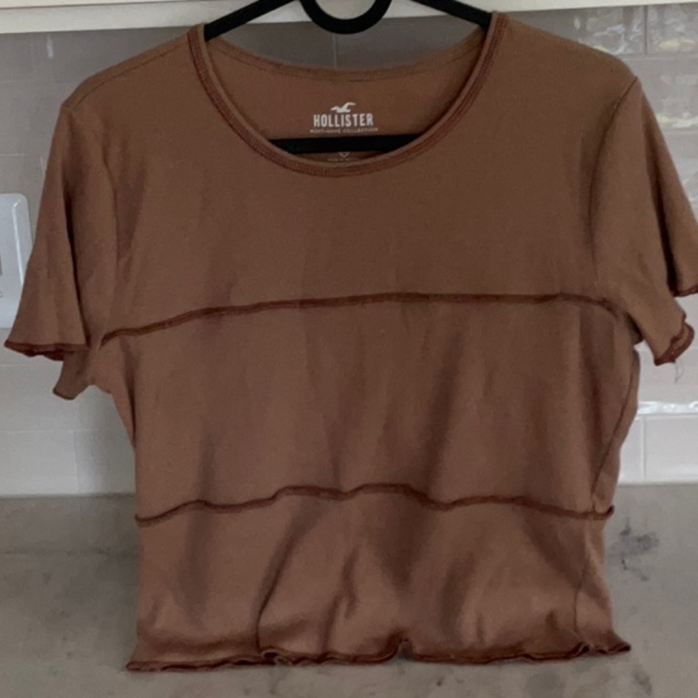 HOLLISTER must have Baby tee